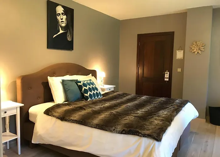 Oda ve Kahvaltı Madoli 4*