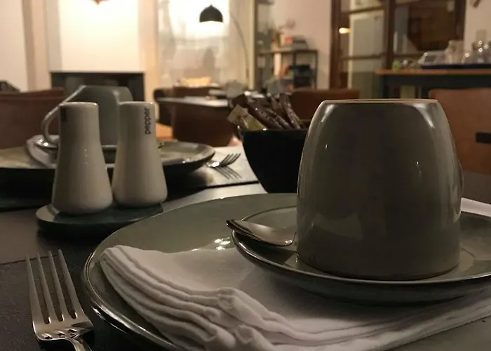 Madoli Oda ve Kahvaltı Érezée